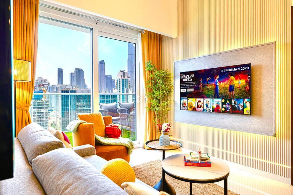 Gorgeous 2br With Full Burj Khalifa View, 5 Mins From Mall Apartment