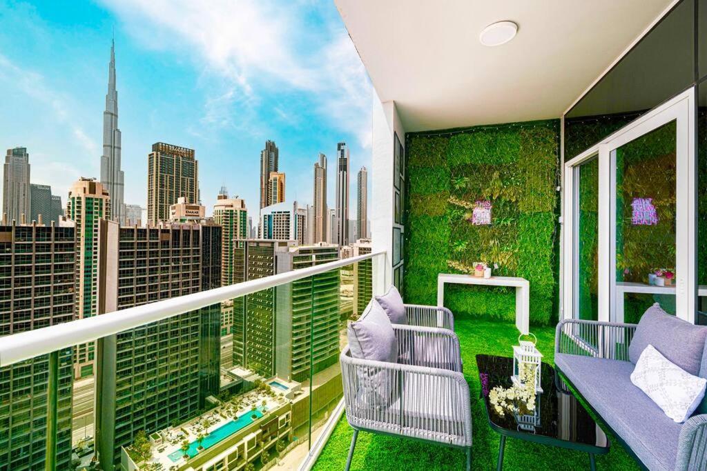 Gorgeous 2br With Full Burj Khalifa View, 5 Mins From Mall Appartement Dubaï
