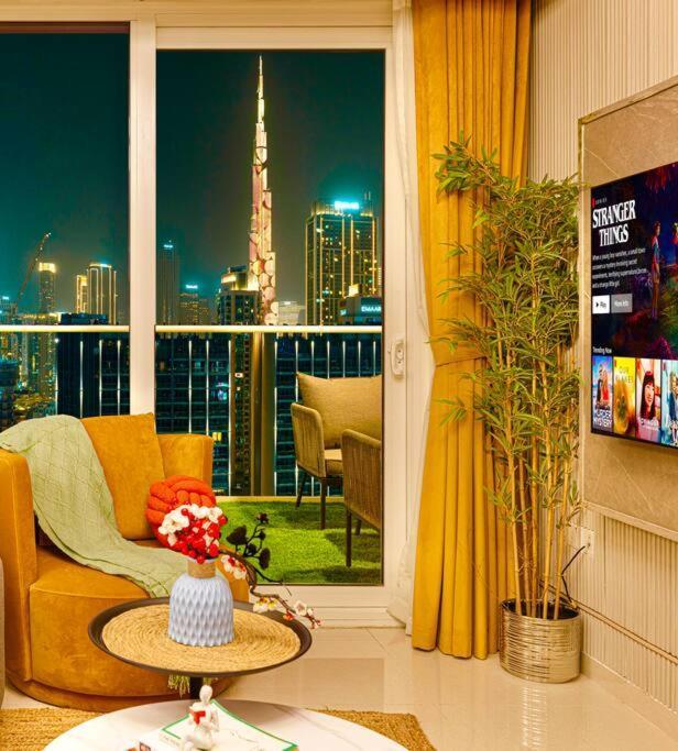 Gorgeous 2br With Full Burj Khalifa View, 5 Mins From Mall * Dubaï